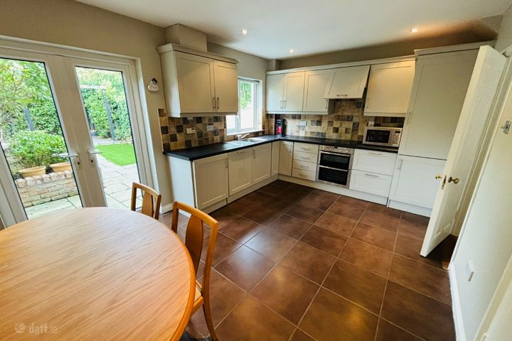 219 Roebuck Castle, Dublin 14, Belfield, Dublin 14