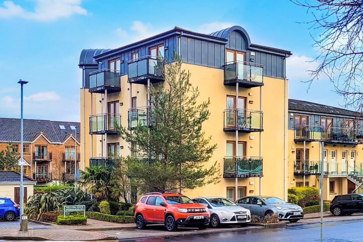 33 Stocking Wood Hall, Stocking Avenue, Rathfarnham, Dublin 16, D16Y886