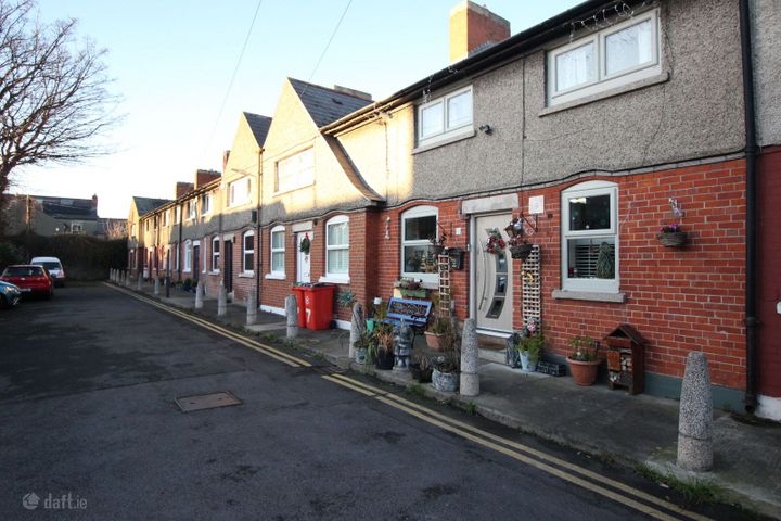 10 Yewlands Terrace, Dublin 6w, Terenure, Dublin 6W