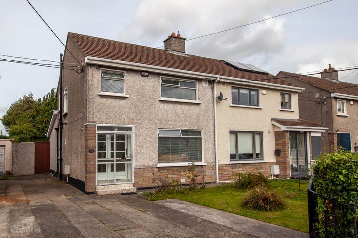 33 Lorcan Avenue, Santry, Dublin  9, Co. Dublin, D09AR26