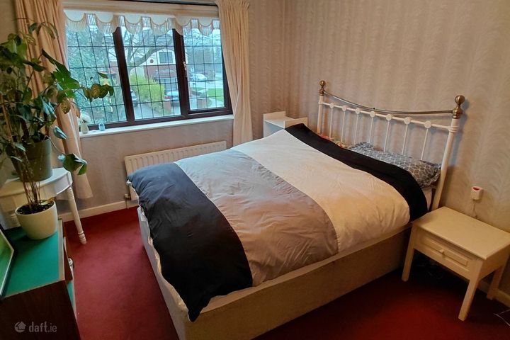 Mount Eagle, Leopardstown D18, Leopardstown, Dublin 18
