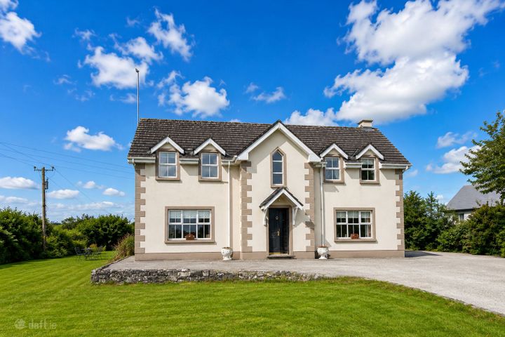 Tawnagh House, Tawnagh West, Tirneevin, Co. Galway, H91X2PE