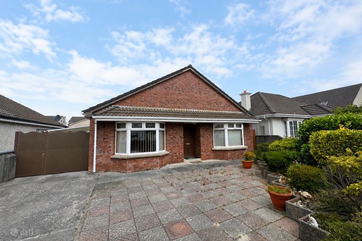 8 Blackrock, Monavalley, Tralee, Co. Kerry, V92VYF9