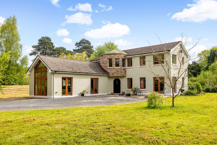 Tangwystyll, Turnings Upper, Straffan, Co. Kildare, W23W3X9