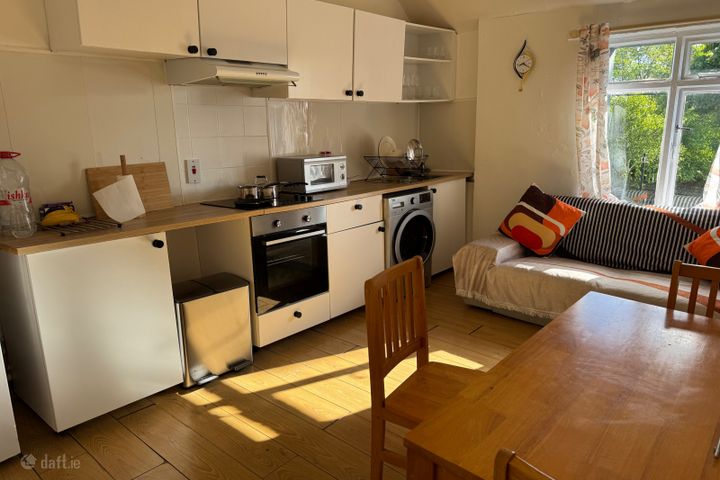 Apartment 2, The Mart, Old Bray Road, Cornelscourt, Dublin 18