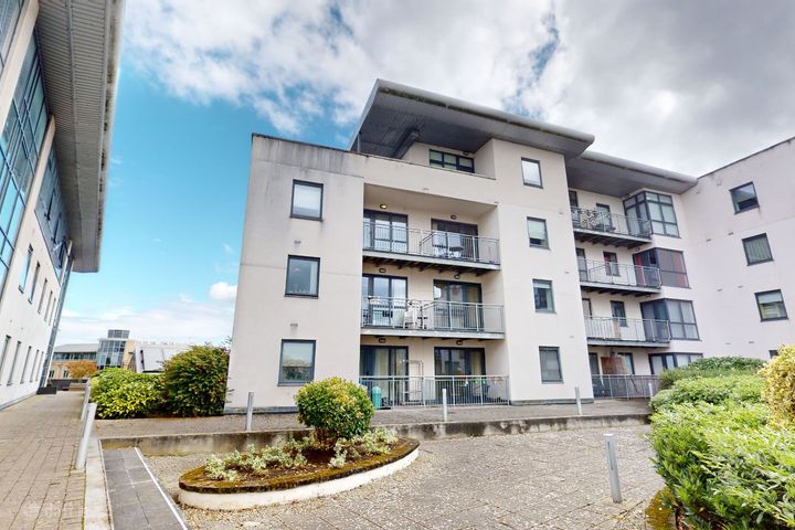 35 Raven Hall, Swords Central, Main St, Dublin