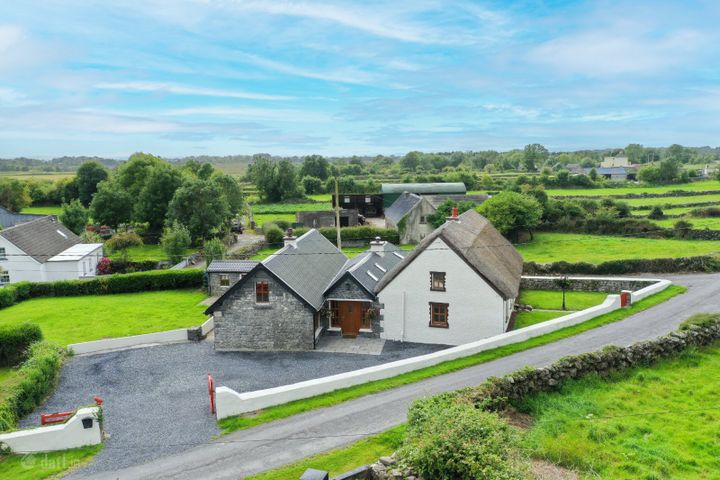 Oak Cottage, Lisheenoran, Annaghdown, Co. Galway, H91EHP9