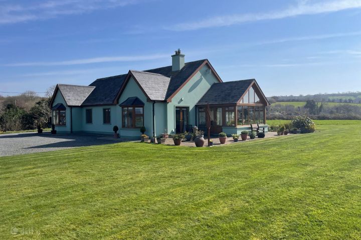 Laharan West, Bantry, Ballylickey, Co. Cork, P75V662