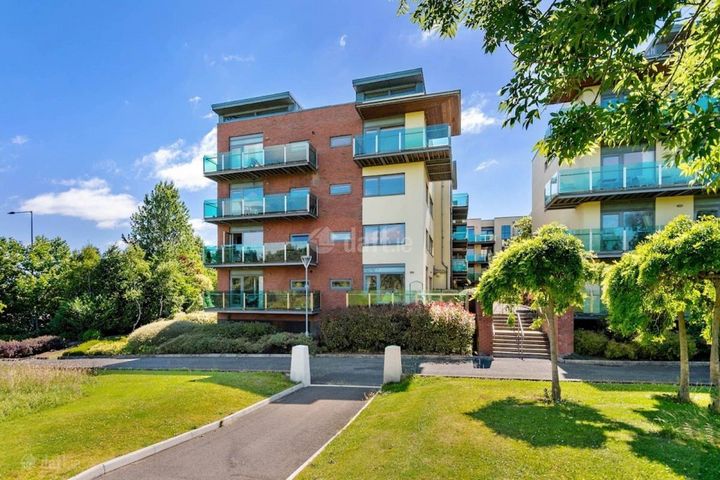 Apartment 54, Cloonlara Square, Phoenix Park Avenue, Navan Road (D7), Dublin 15