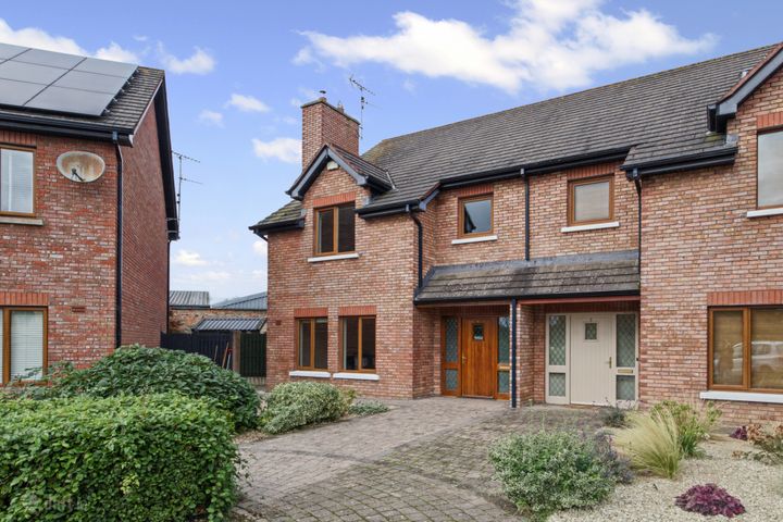 4 Crescent View, Castlebellingham, Co. Louth, A91 W244