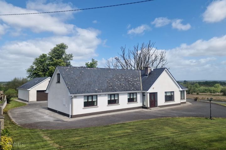 Derryharraun East, Ballinlough, Trien, Co. Roscommon, F45H425