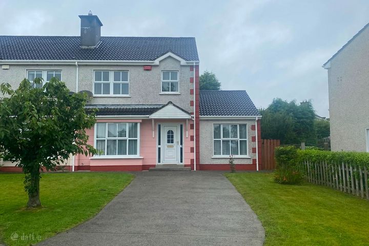 15 Carolina Park, Letterkenny, Letterkenny, Co. Donegal
