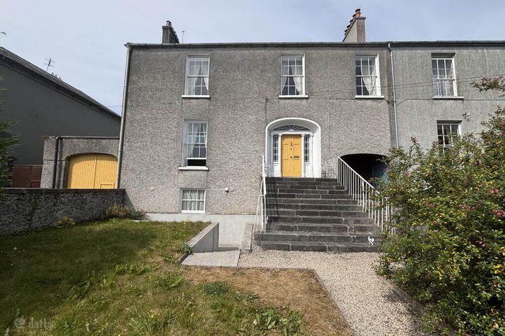 2 John`s Mall, Birr, Co. Offaly