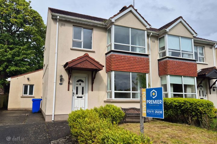 24 Whitethorn Grove, Letterkenny, Letterkenny, Co. Donegal, F92A30H
