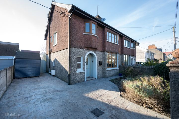 Cliffdene, 27 Castlegreina Park, Boreenmanna Road, Cork, T12X6P4