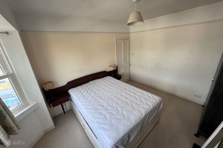 Malbay, 25 Belfield Park, Ennis Road, Limerick, Thomondgate, Co. Limerick