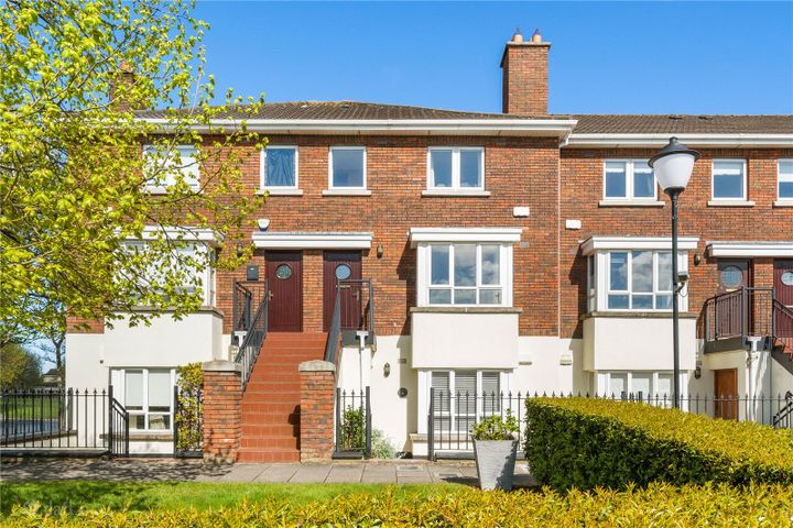 4 Priory Hall, Manor Grove, Dublin 12, D12FW35