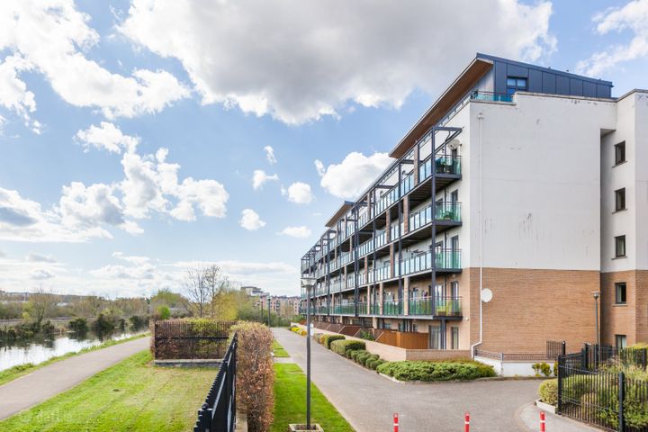 128 Royal Canal Court, Royal Canal Way, Ashtown, D15NW96