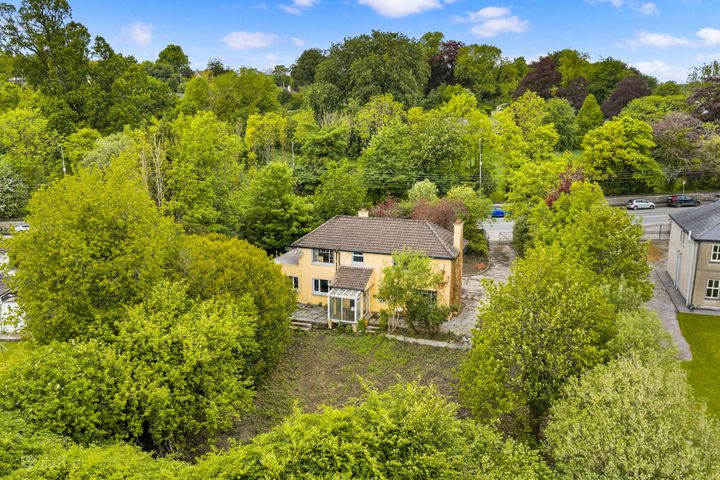 Crofton, Navagation Road, Mallow, Co. Cork, P51XN56
