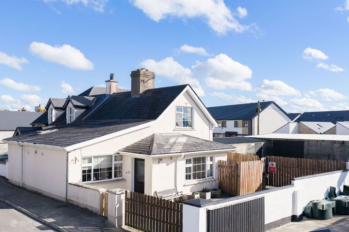 8 Trinity Cottages, Mullingar, Mullingar, Co. Westmeath, N91N5D7