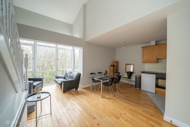 Apartment 10, Rivercourt, Inchicore, Dublin 8