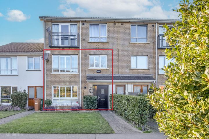28 The Oaks, Ridgewood, Swords, Co. Dublin, K67K268