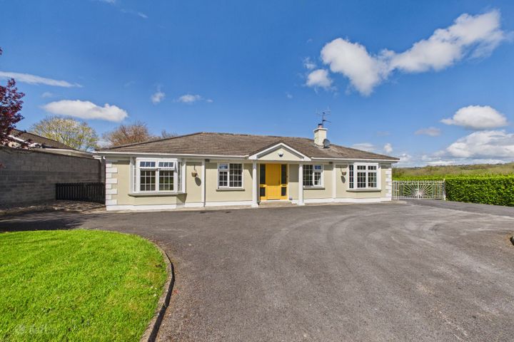 Tinvaucoosh, Ferrybank , Slieverue, Co. Kilkenny, X91VH61