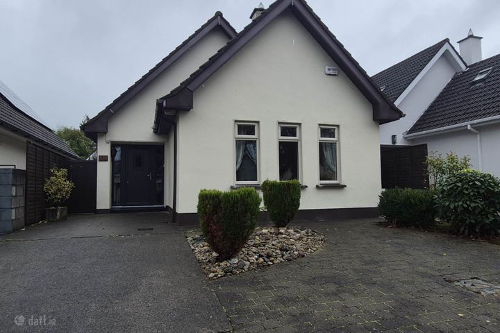 328 Sunday`s Well, Naas, Co. Kildare