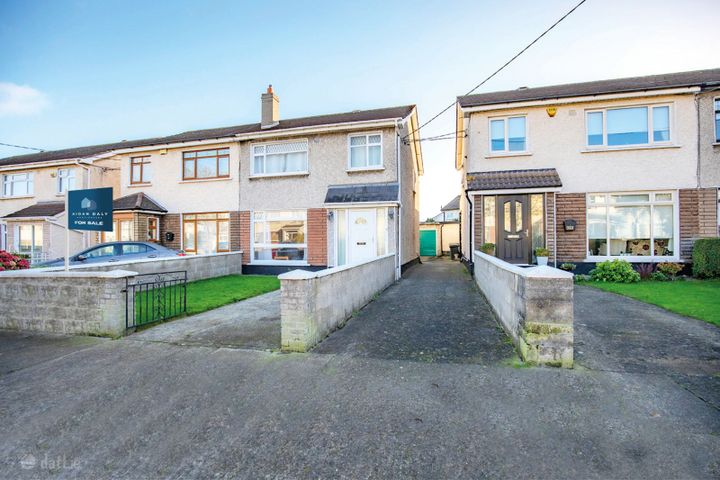 54 Montrose Grove, Dublin 5, Artane, Dublin 5, D05CK09