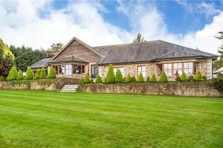 Ashbrook House, Ballybetagh Road, Kilternan, Dublin 18, D18VW59