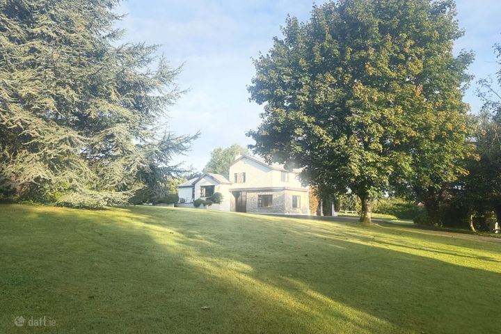 Curragha, Mountrath Road, Portlaoise, Co. Laois, R32CCN8