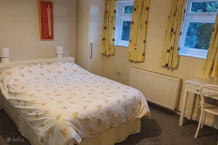 Grange Manor Road, Rathfarnham, Dublin 14