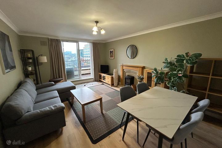 Apartment 13, Aranmore, Custom House Harbour Apartments, IFSC, Dublin 1