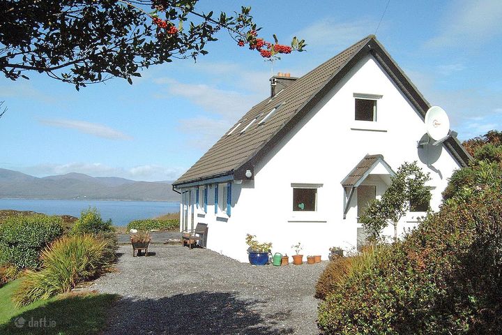 Ardgroom (I523), Ardgroom, Co. Cork