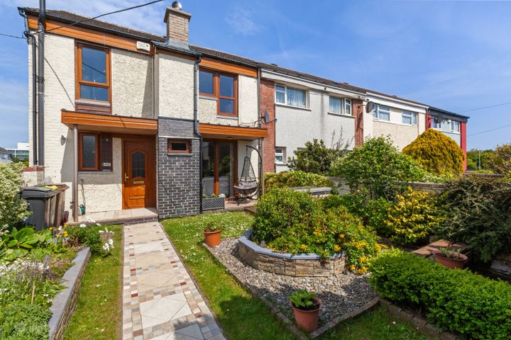 4 Balcurris Gardens, Ballymun, Dublin 11, D11PF50