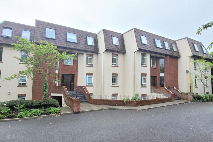 11 Sea View Court, College Road, Galway City, Co. Galway, H91NN72