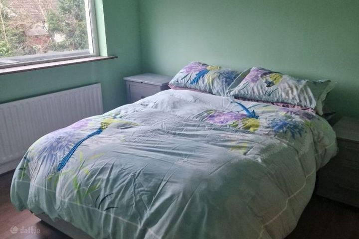 Boot Rd, Clondalkin, Dublin 22