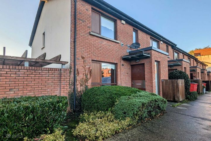 20 Castlegate Green, Adamstown, Lucan, Dublin