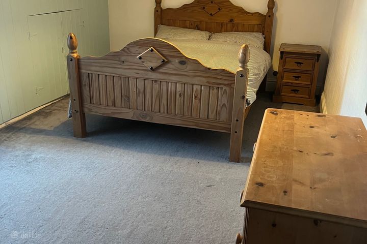 Grosvenor Ter 30, Newtown, Co. Waterford