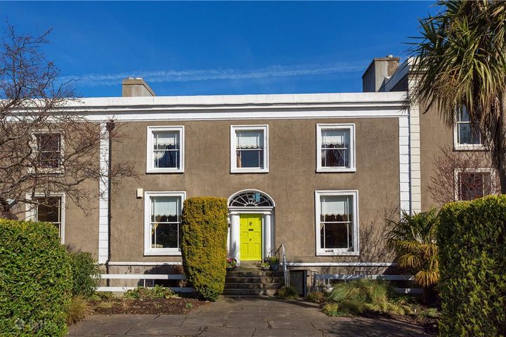 Garden Apt, 35 Sandycove Rd, Dunlaoghaire, Dublin