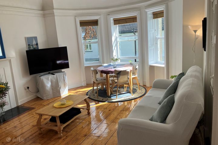 Apt 1 , Gledswood Mews, Bird Avenue, Clonskeagh, Dublin 14, D14TY79