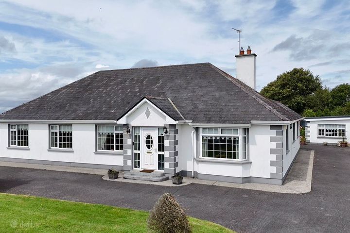 Danesfort Lodge, Loughrea, Co. Galway, H62XW70
