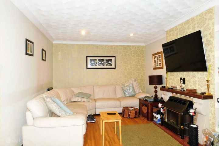 Ballymount Rd, Kingswood, Dublin 22