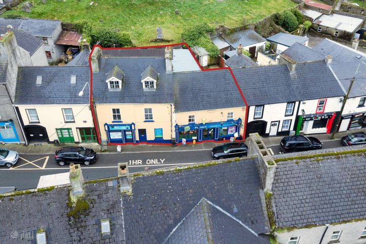 Main Street, Banagher, Co. Offaly, R42V262
