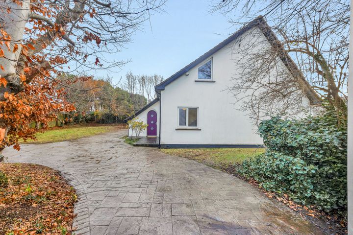 Clearwater, 3a Sutton Strand, Sutton, Dublin 13, D13TH50