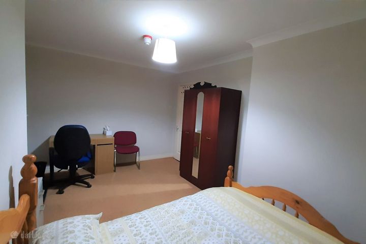 BL, Carlow Town, Co. Carlow, Graiguecullen, Co. Carlow