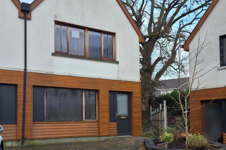 8 Cornwater Close, Ballinrobe, Ballinrobe, Co. Mayo, F31E023