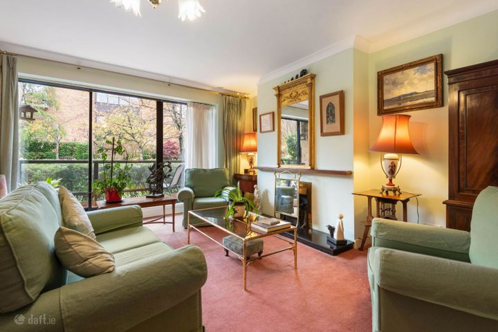 21 The Elms, Mount Merrion Ave, Blackrock, Dublin