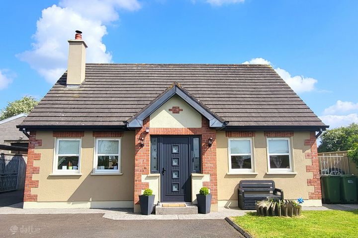 5 Gurteen Grove, Rathcabbin, Tipperary, Tipperary