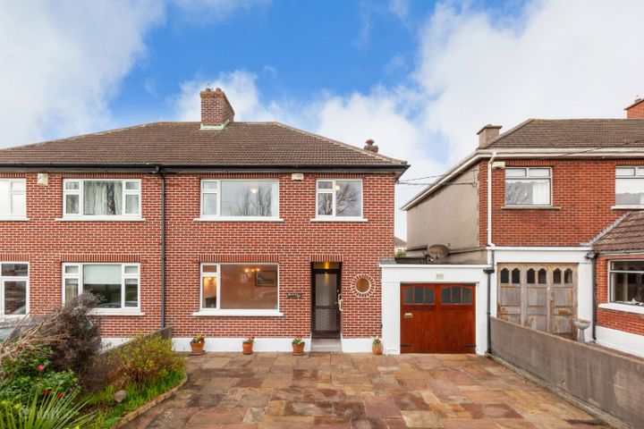 Breifne, 47 Kincora Avenue, Clontarf, Dublin 3, D03R5W7